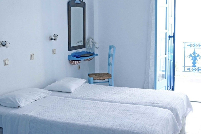 Bedroom 3, Daidalos Hotel, North Aegean