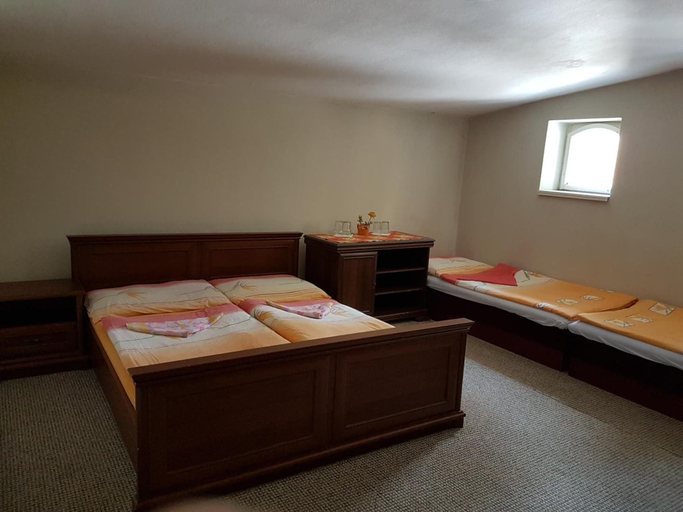 Bedroom 3, SIESTA Rodinný resort, Pardubice