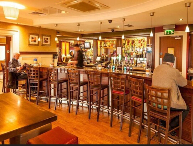 Food & Drinks 4, The Arches Hotel