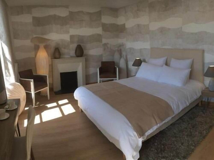 Bedroom 4, L'escale de Broglie, Eure