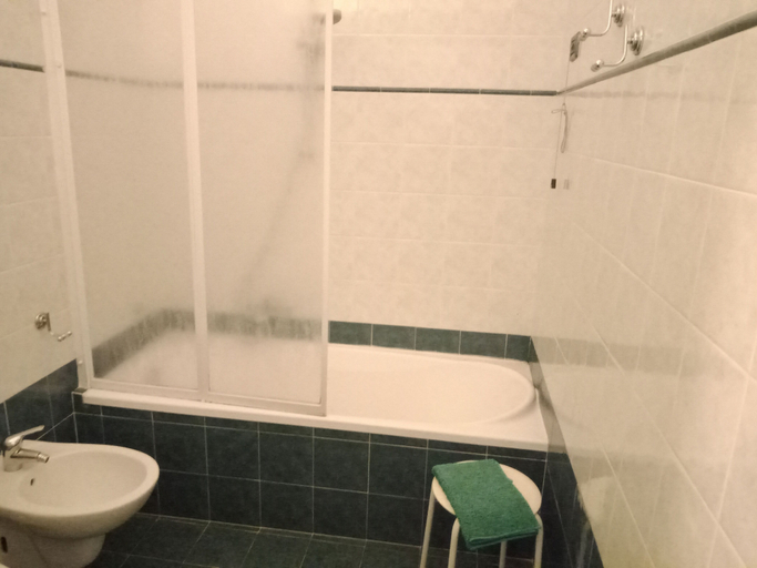 Bathroom 2, Antiche Scale, Florence