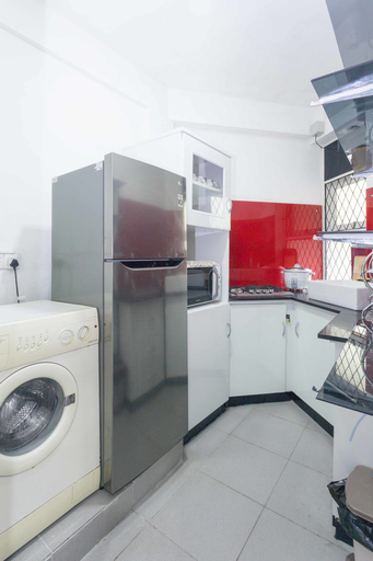 Others 5, Manning Apartment, Thimbirigasyaya