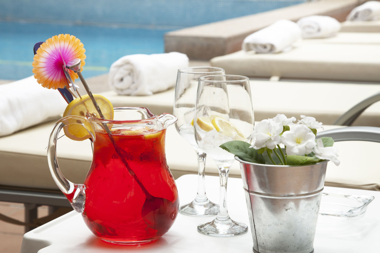 Food & Drinks 4, HSR Gil, Baleares