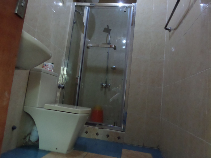 Bathroom 3, Koltol Guest House, IbadanNorth
