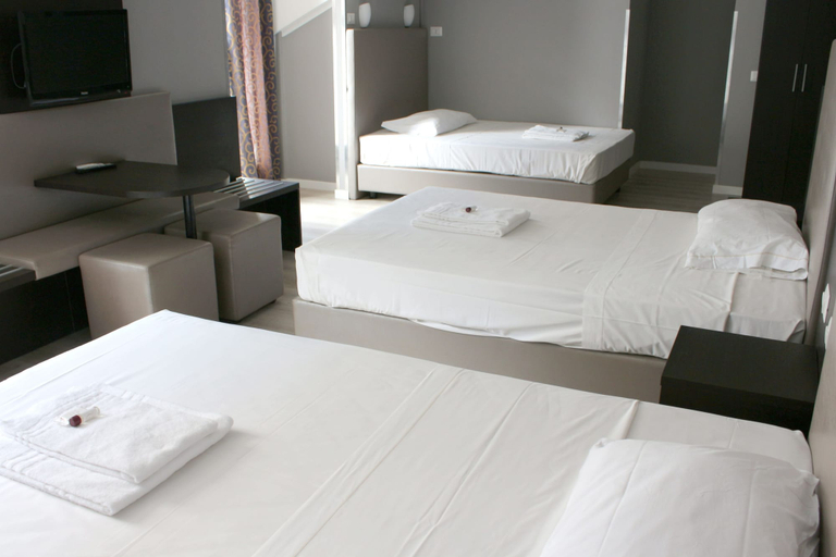 Bedroom 4, New Generation Hostel Milan Center Navigli, Milano