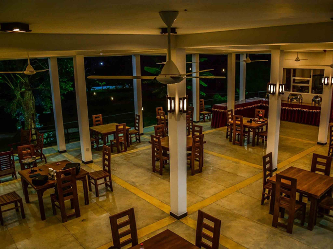 Food & Drinks 4, Lake Villa Resort, Thissamaharama
