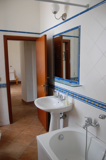 Bathroom 3, Masseria La Morella, Salerno