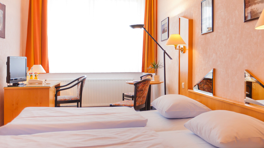 Bedroom 4, Hotel Villa Subklew, Vorpommern-Rügen
