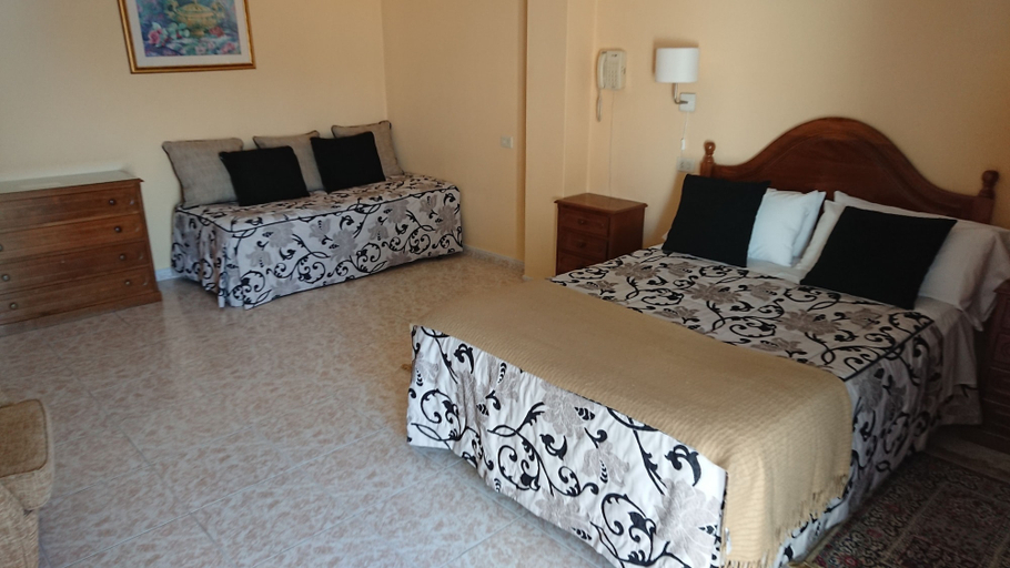 Bedroom 4, Hotel Avenida, Pontevedra