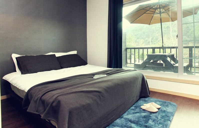 Bedroom 3, Planttrees House, Pyeongchang