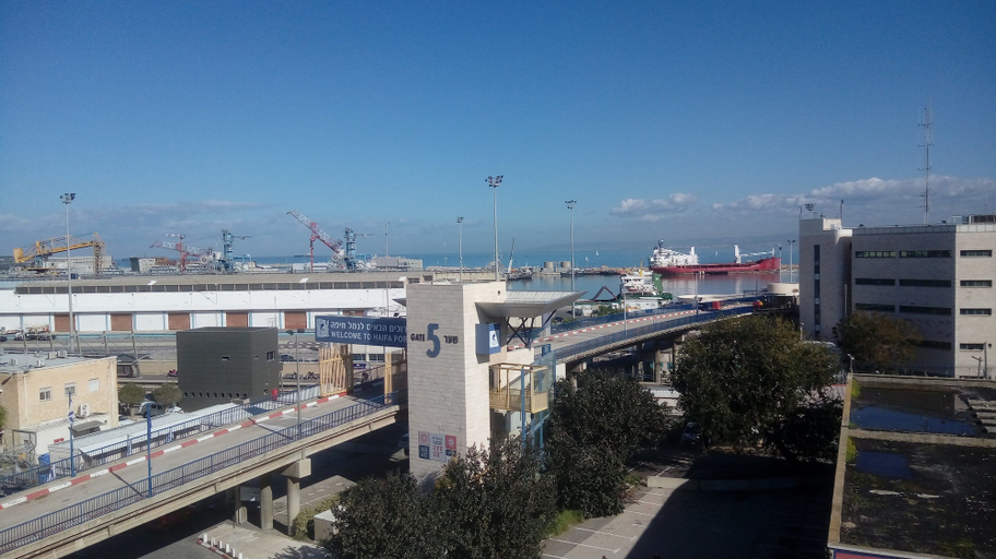 Exterior & Views 2, City Port Hotel