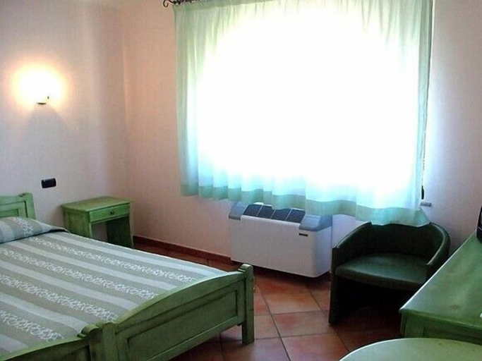 Bedroom 2, Hotel Janas, Ogliastra