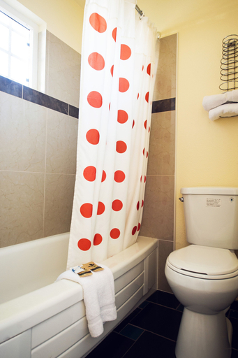 Bathroom 4, Stardust Motel Redding, Shasta
