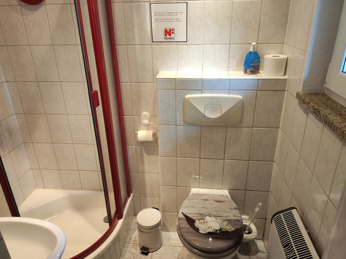 Bathroom 5, Ferienwohnungen Hinternah, Hildburghausen