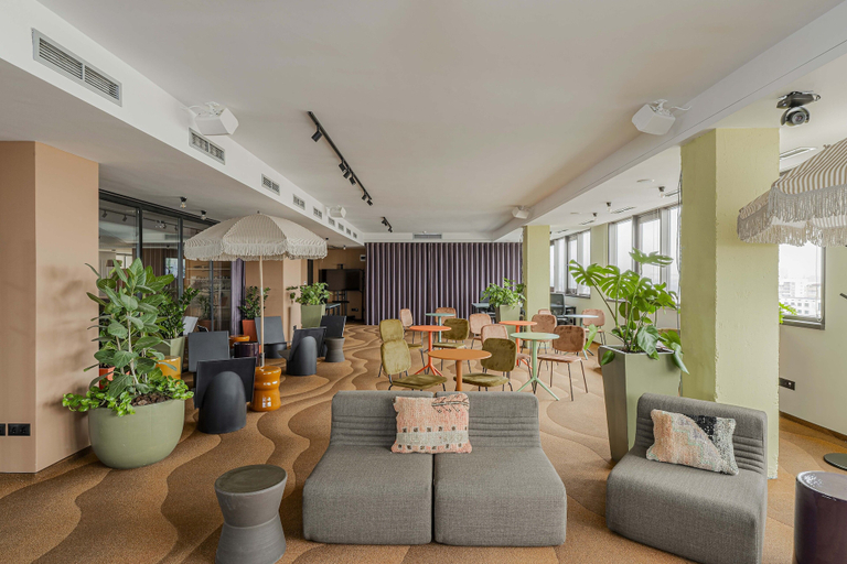 Others 2, WorkNomads LAB Hotel-Coliving & Coworking, Stolichna