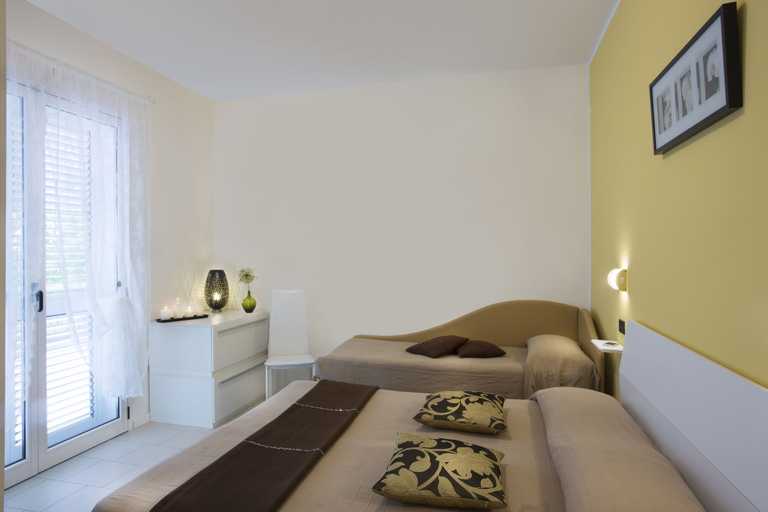 Bedroom 2, Residence Altea, Rimini