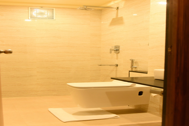 Bathroom 4, Hotel RK Gardenia, Bangalore