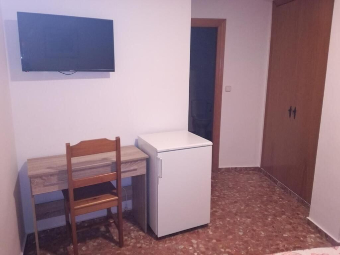 Others 4, Hostal Alvaro I, Albacete