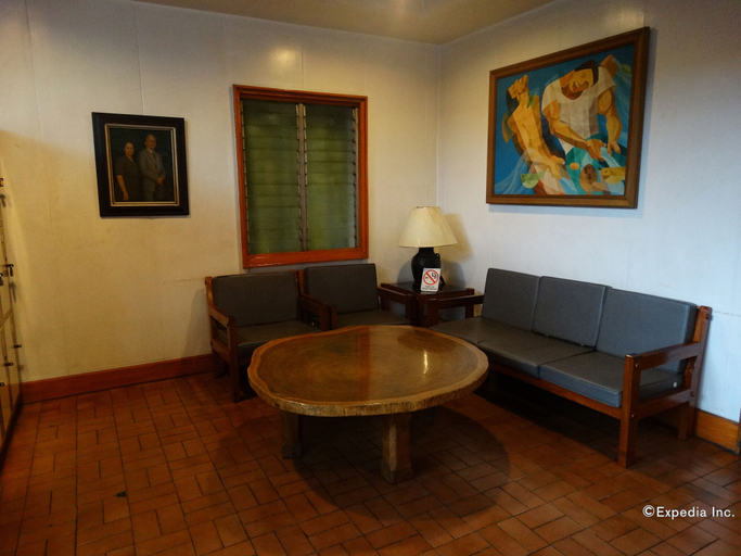 Others 5, Pension Natividad, Manila City