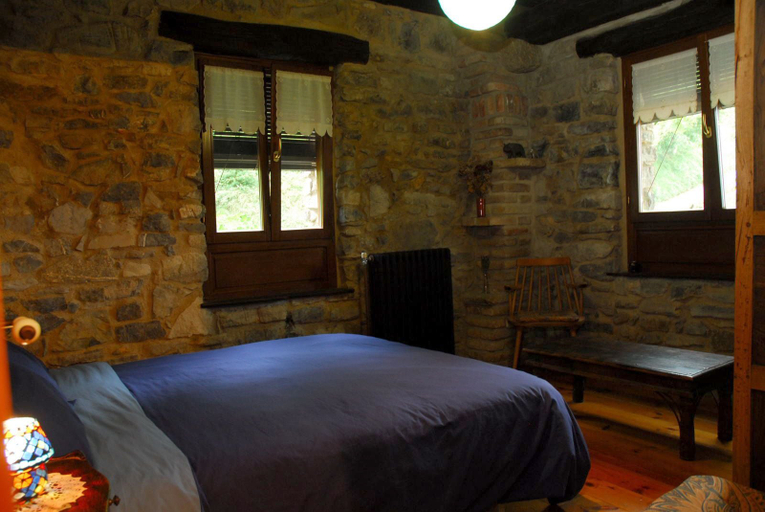 Bedroom 3, Casa Rural Kaxkarre, Guipúzcoa