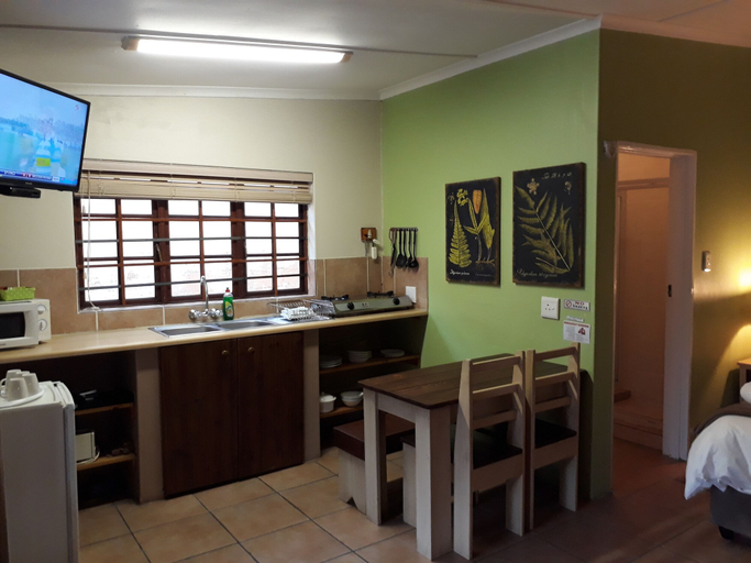 Food & Drinks, Tourist Lodge Gansbaai, Overberg