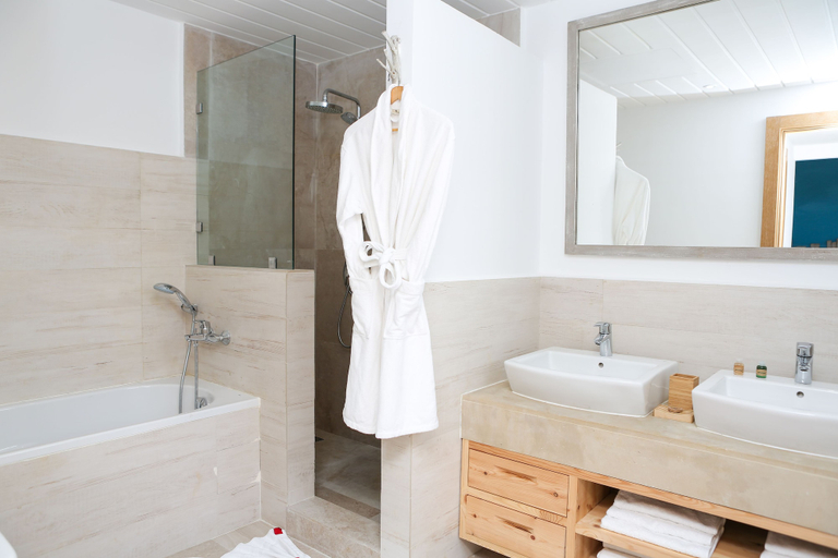 Bathroom 4, Azembay, El Jadida