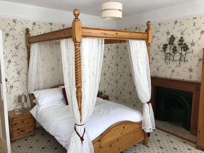 Bedroom 2, Lorna Doone House, Devon