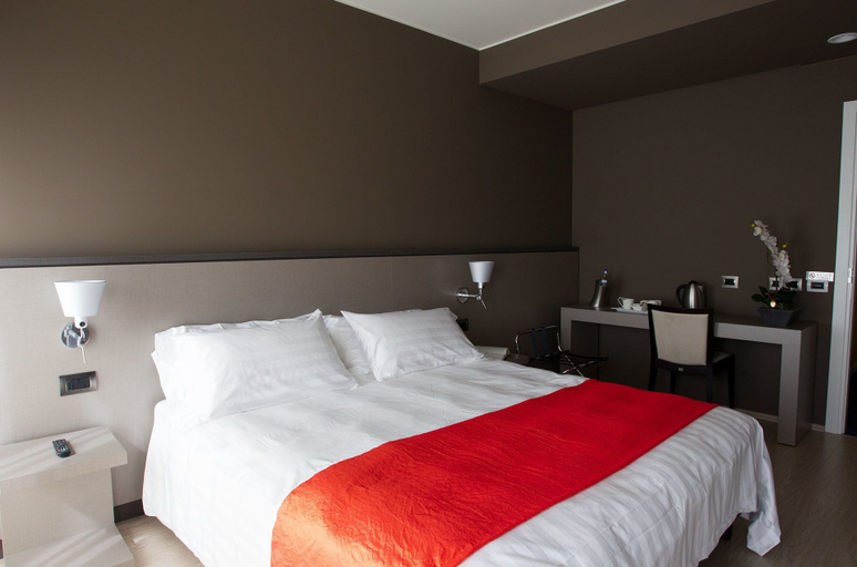 Bedroom 4, Zara Rooms & Suites, Mantua