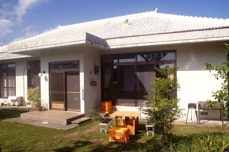 Vacation Rental Kaniya, Nakijin