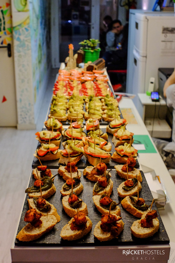 Food & Drinks 4, Rocket Hostels Gràcia, Barcelona