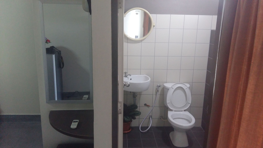 Bathroom 3, J 168 Living, Bang Khen