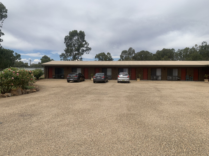 Exterior & Views 2, Newell Motor Inn - Narrandera, Narrandera