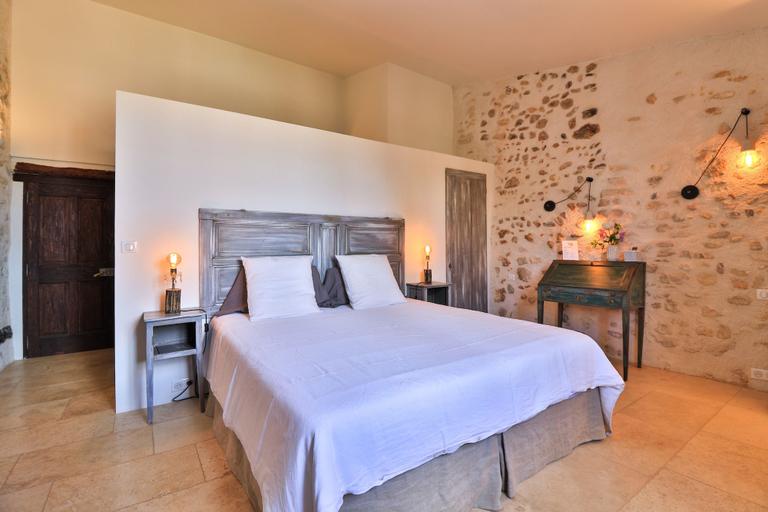 Bedroom 4, Le Jardin de Mazan, Vaucluse