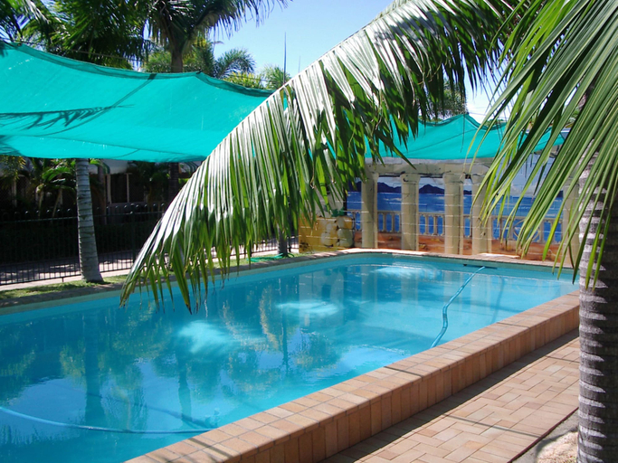 Sport & Beauty 3, Palm Waters Holiday Villas, North Ward-Castle Hill