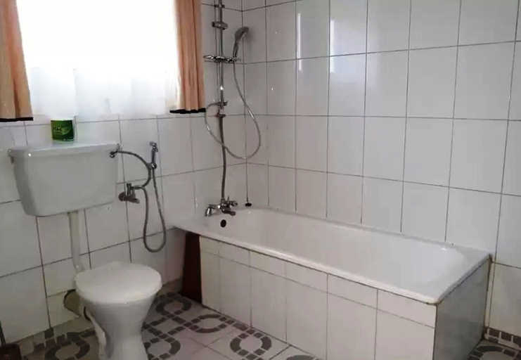 Bathroom 3, Emra Hotel, Entebbe