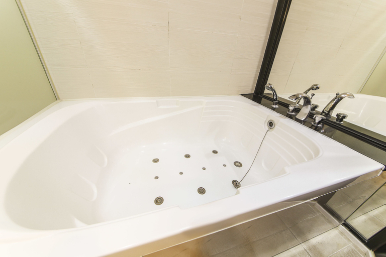 Bathroom 4, Number25 Hotel, Geumjeong