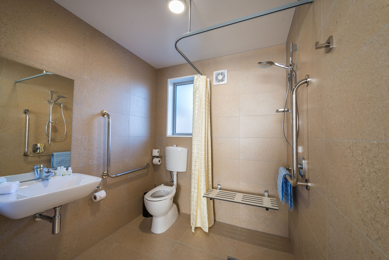 Bathroom 3, Golden Star Motel, Christchurch