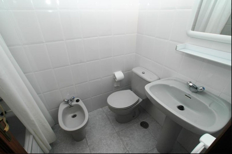 Bathroom, Apartment in Isla, Cantabria 103614 by MO Rentals, Cantabria