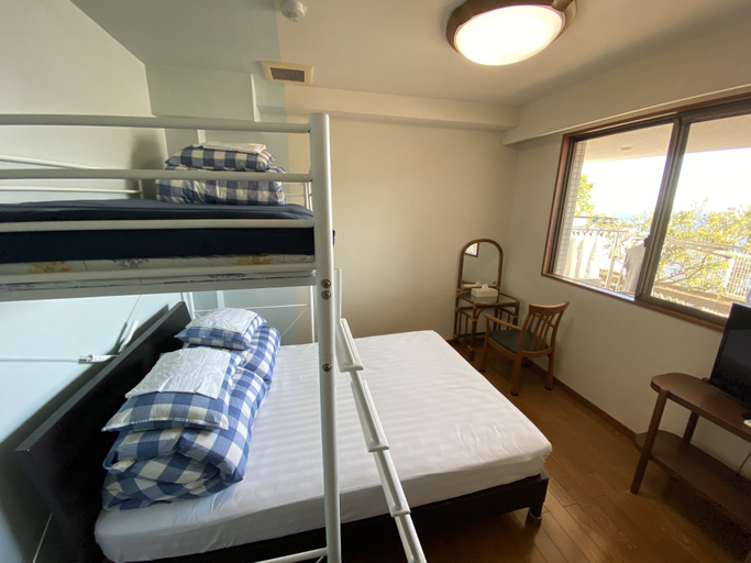 Bedroom 3, Atami Onsen GUEST HOUSE MEGUMI - Hostel, Atami