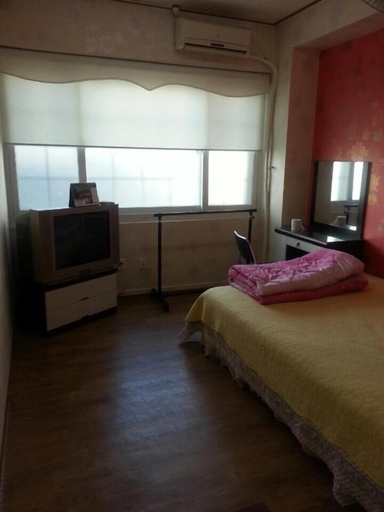Bedroom 3, Hwaseong Guest House - Hostel, Suwon