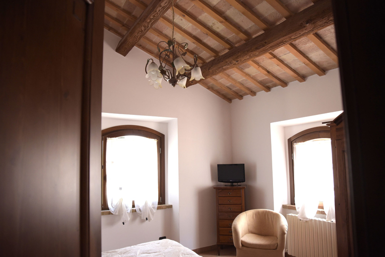 Bedroom 3, L'Oasi di Pierino, Fermo