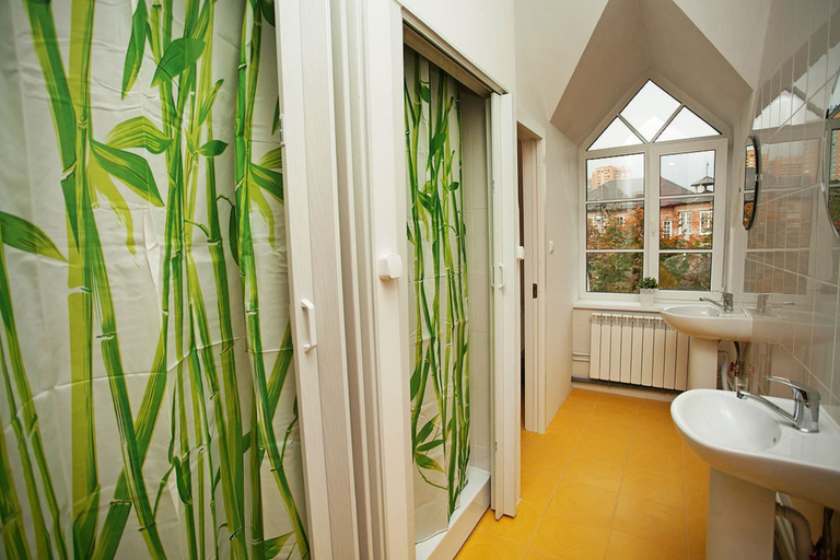 Bathroom, Yasnaya 7, Vsevolzhskiy rayon