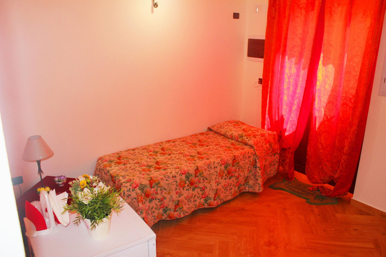 Bedroom 3, Casale Racalmare, Agrigento