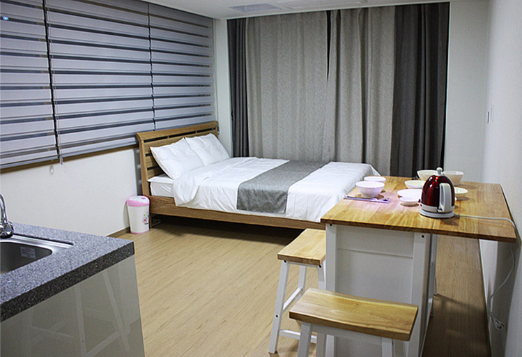 Bedroom 2, Gilgaon Pension, Jeju