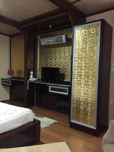 Bedroom 4, Marin Otel, Gülyalı