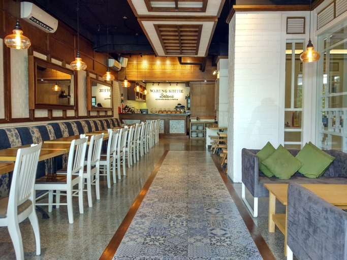 Food & Drinks 16
