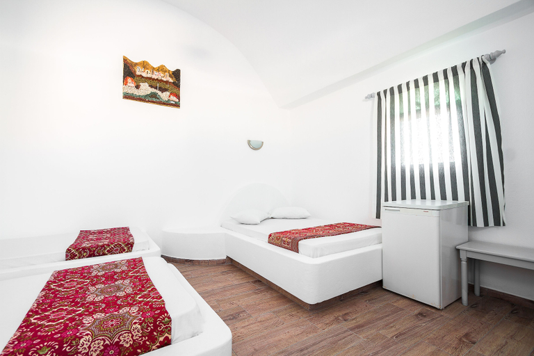 Bedroom 5, Villa Iliovasilema Santorini, South Aegean