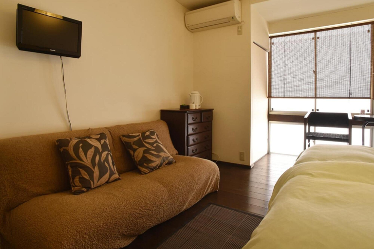 Bedroom 3, Yadoya Nishijinso, Kyoto