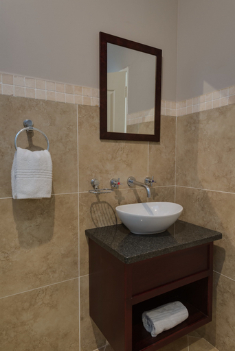 Bathroom 5, ANEW Hotel Highveld eMalahleni, Nkangala