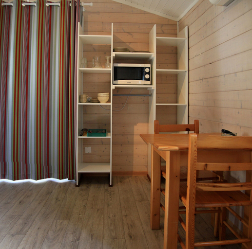 Bedroom 3, Camping Hameau Des Cannisses, Aude
